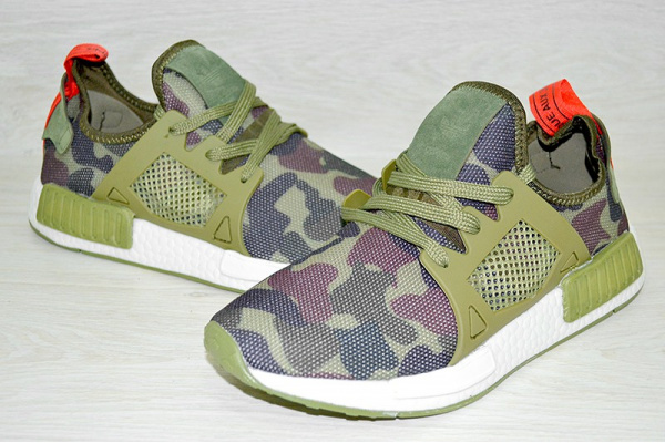 Мужские кроссовки Adidas NMD XR1 "Duck Camo" оливковые
