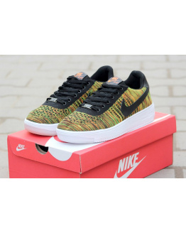 Чоловічі кросівки Nike Air Force 1 Flyknit помаранчеві з зеленим и черным
