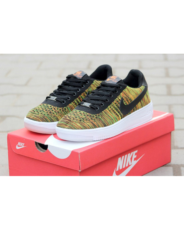 Чоловічі кросівки Nike Air Force 1 Flyknit помаранчеві з зеленим и черным