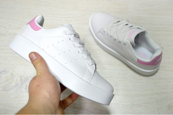 Женские кроссовки Adidas Originals Stan Smith Bold белые с розовым