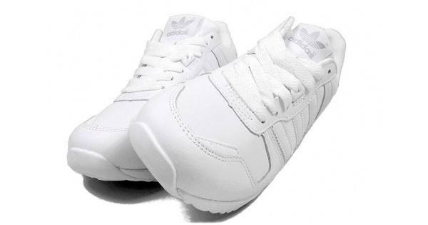 Купить женские кроссовки Adidas ZX 700 белые