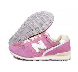 Женские кроссовки New Balance 996 розовые с бежевым