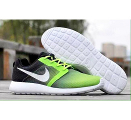 Женские кроссовки Nike Roshe Run Low черные с зеленым