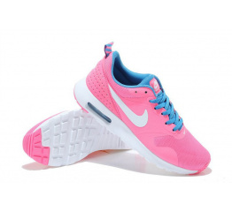 Женские кроссовки Nike Tavas розовые
