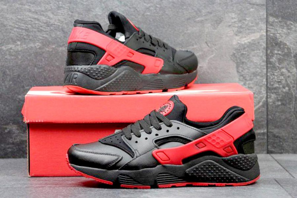 Мужские кроссовки Nike Air Huarache черные с красным