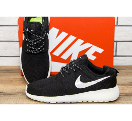 Мужские кроссовки Nike Roshe Run черные с белым
