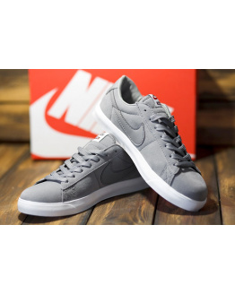 Женские кроссовки Nike SB Blazer Low GT x Supreme серые