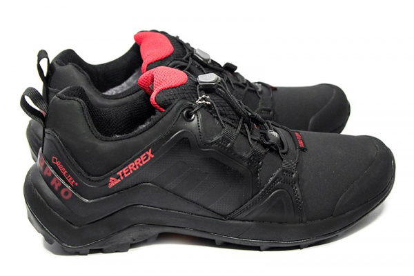 Мужские кроссовки на меху Adidas Terrex Swift R Pro черные с красным