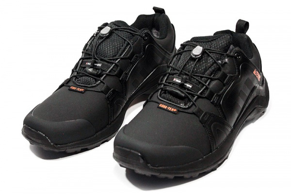 Мужские кроссовки на меху Adidas Terrex Swift R Pro черные с оранжевым