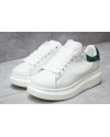 Купить Жіночі кросівки Alexander McQueen Oversized Sole Low Sneaker білі з зеленим