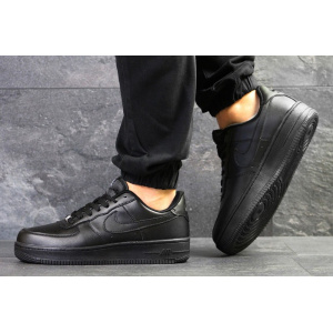 Мужские кроссовки Nike Air Force 1 черные
