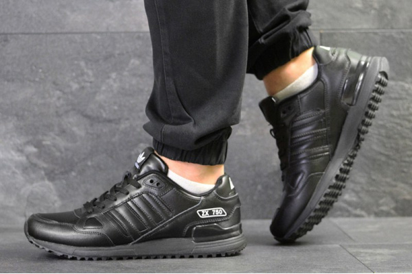 Мужские кроссовки Adidas ZX750 черные