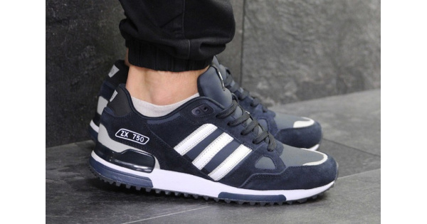 Купить мужские кроссовки Adidas ZX750 темно-синие с белым