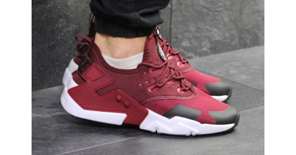 muzhskie-krossovki-nike-air-
