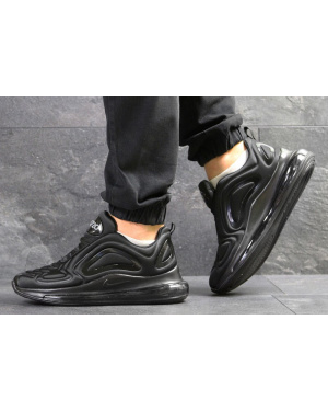 Чоловічі кросівки Nike Air Max 720 чорні