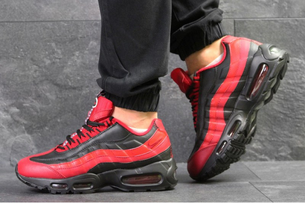 Мужские кроссовки Nike Air Max 95 OG красные с черным