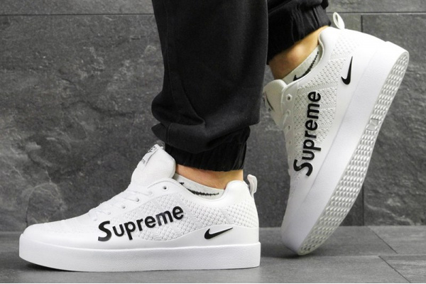 Мужские кроссовки Nike Sneakers x Supreme белые