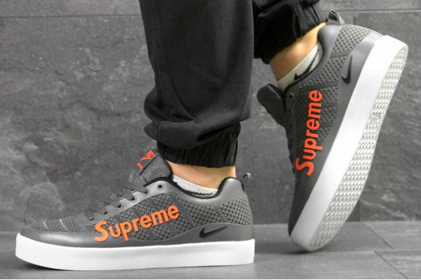 Мужские кроссовки Nike Sneakers x Supreme серые с оранжевым