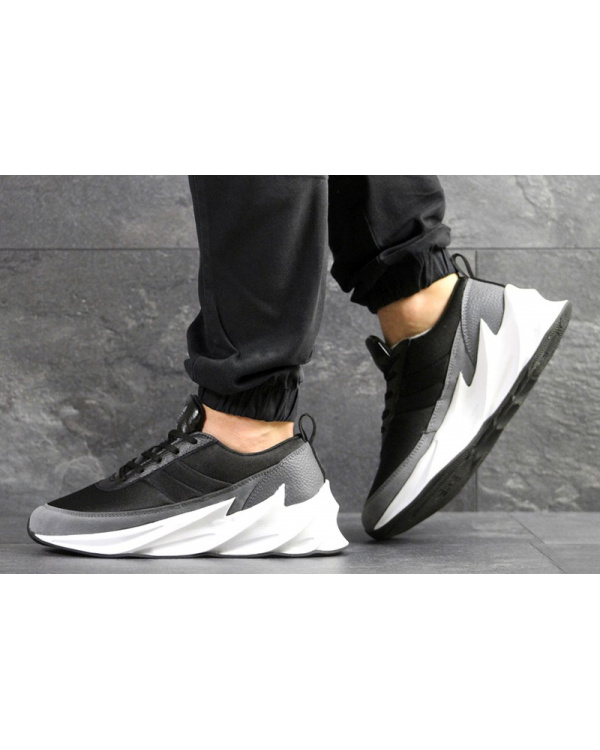 Чоловічі кросівки Adidas Sharks чорні з сірим