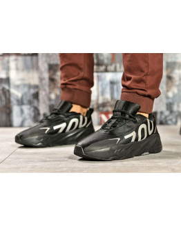Чоловічі кросівки Adidas Yeezy Boost 700 VX чорні