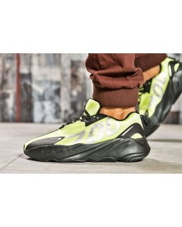 Чоловічі кросівки Adidas Yeezy Boost 700 VX неоново-зелені