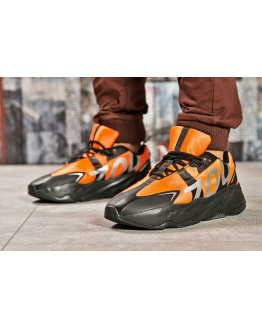 Чоловічі кросівки Adidas Yeezy Boost 700 VX помаранчеві