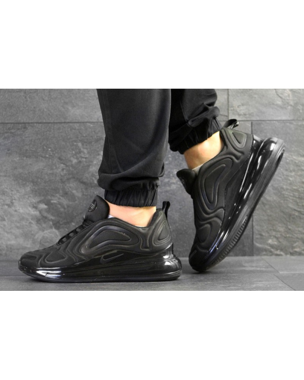 Мужские кроссовки Nike Air Max 720 черные