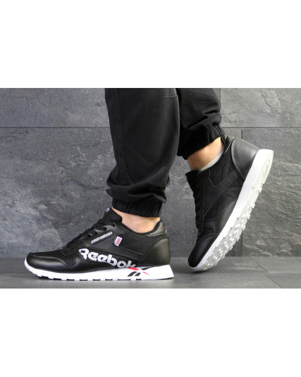 Чоловічі кросівки Reebok Classic Leather MU чорні