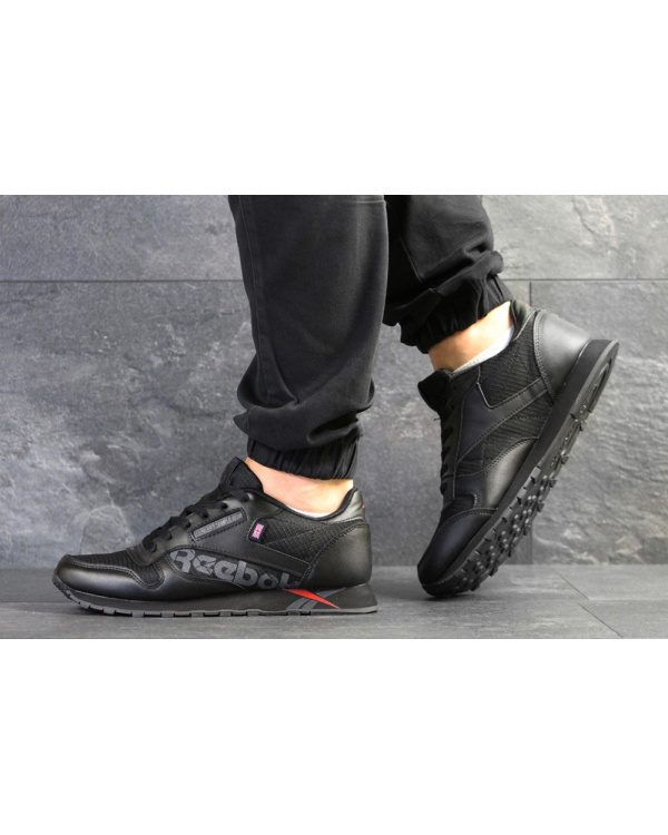 Чоловічі кросівки Reebok Classic Leather MU чорні