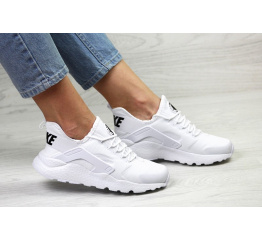 Женские кроссовки Nike Air Huarache Run Ultra белые