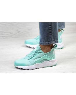 Жіночі кросівки Nike Air Huarache Run Ultra мятные