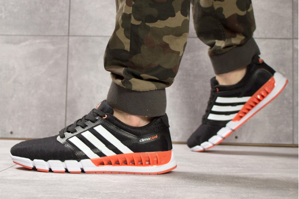 Мужские кроссовки Adidas Climacool Revolution черные с белым и оранжевым