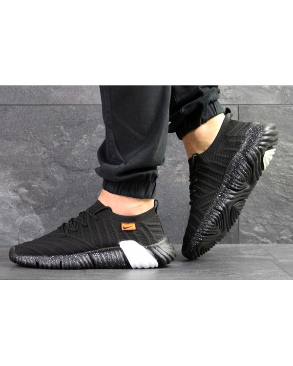 Чоловічі кросівки Nike Air Flyknit чорні з білим