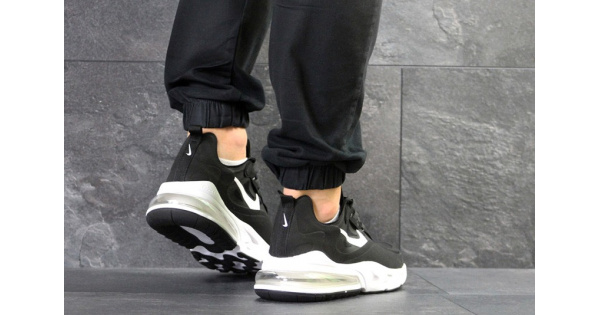 Nike 270 react all 2025 black