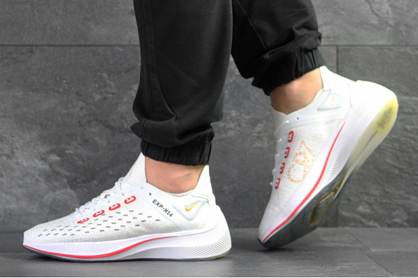 Мужские кроссовки Nike EXP-X14 белые с красным