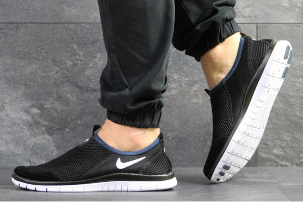 Мужские кроссовки Nike Free Run Slip On черные с белым