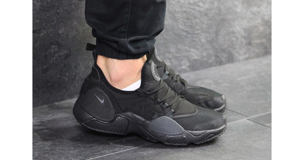 Nike huarache best sale e.d.g.e. all black