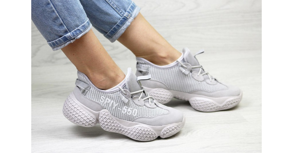 Купить женские кроссовки Adidas Yeezy SPIY-550 серые