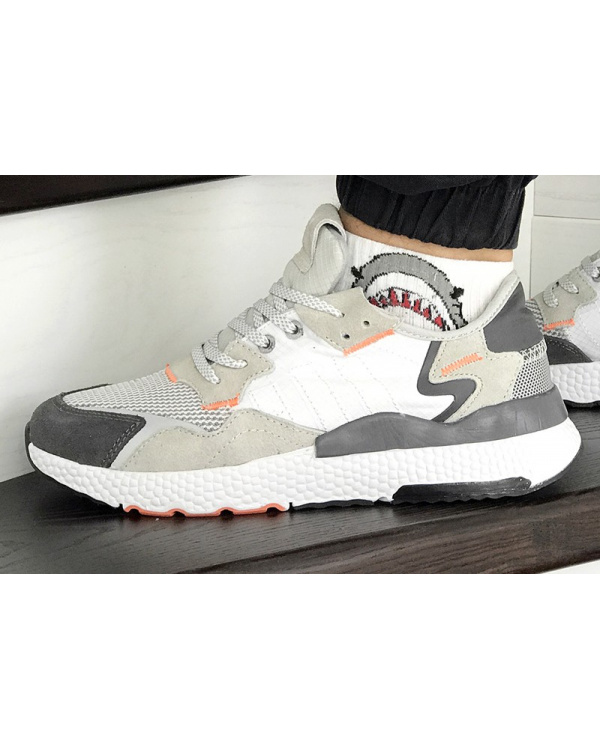 Мужские кроссовки Adidas Nite Jogger BOOST бежевые с серым