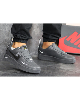 Чоловічі кросівки Nike Air Force 1 '07 Lv8 Utility сірі