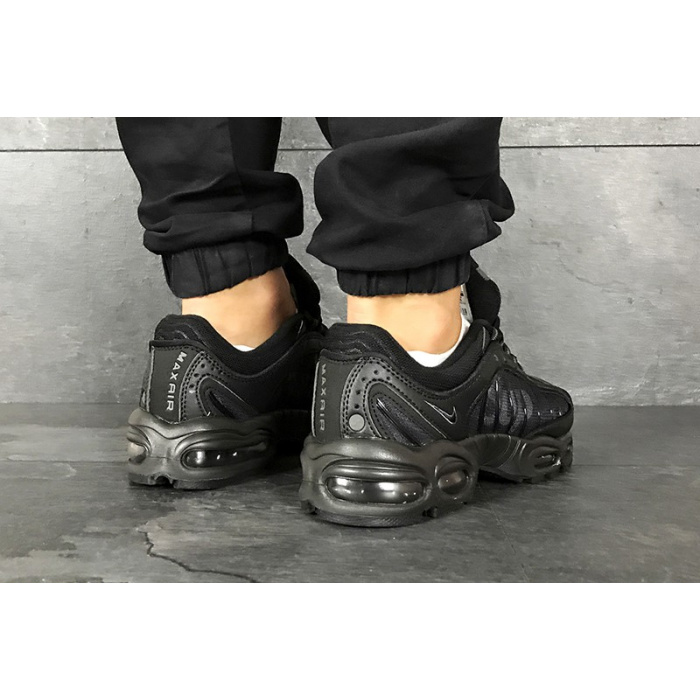 Купить мужские кроссовки Nike Air Max Tailwind 4 x Supreme черные