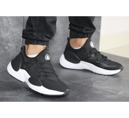 Мужские кроссовки Nike Huarache E.D.G.E. черные с белым