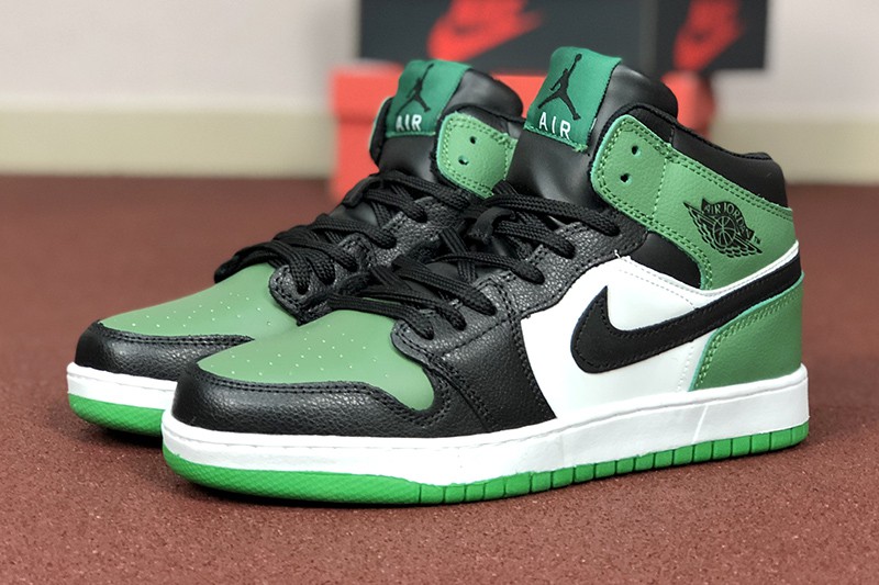 jordan retro 1 green black white