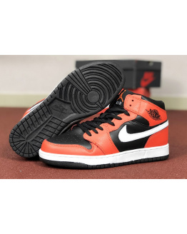 Чоловічі високі кросівки Nike Air Jordan 1 Retro High OG orange/black/white