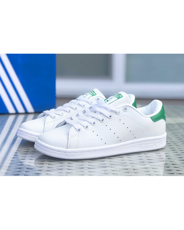 Жіночі кросівки Adidas Stan Smith білі з зеленим