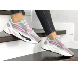 Женские кроссовки Adidas Yeezy Boost 700 V2 Static серые с розовым