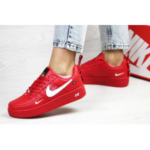 Жіночі кросівки Nike Air Force 1 '07 Lv8 Utility червоні