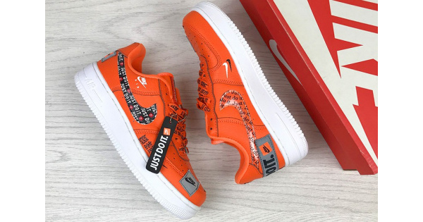 Nike air force 1 just do it sales women's