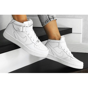 Женские высокие кроссовки Nike Air Force 1 Mid белые