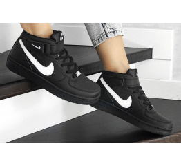 Женские высокие кроссовки Nike Air Force 1 Mid черные с белым